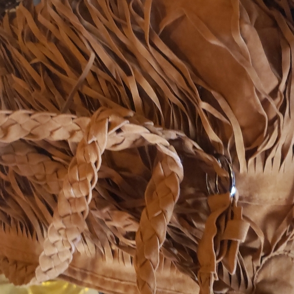 Lady Arya Brown Faux Suede Tassel Crossbody bag NWOT - Picture 4 of 5